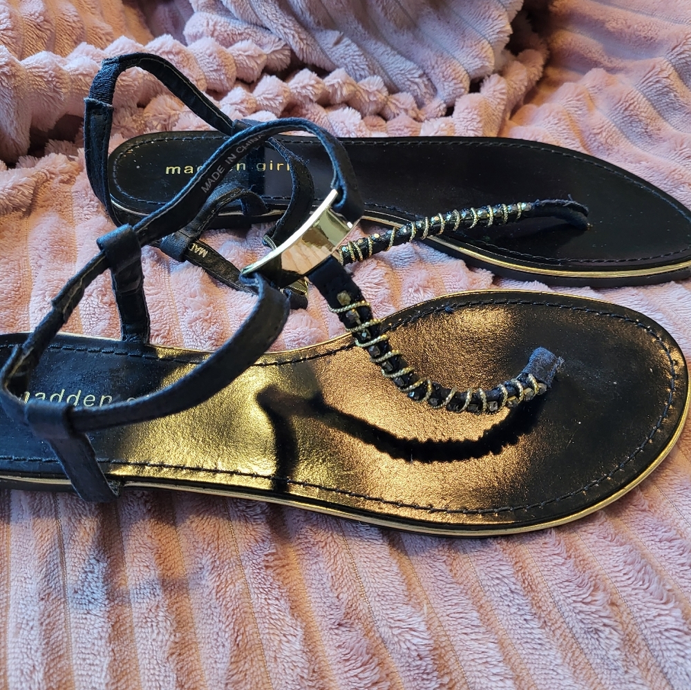 Black Madden Girl Thong Sandals with Gold Hardware Size 10